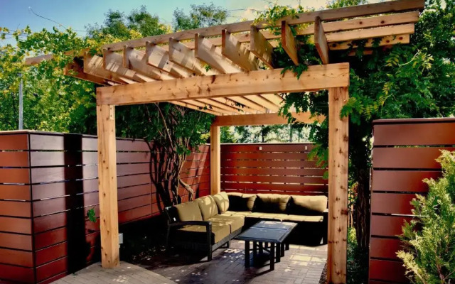 Weber's Hotel & Restaurant