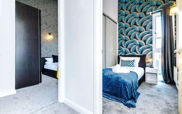 3 Bed House Manchester by MCR Dens