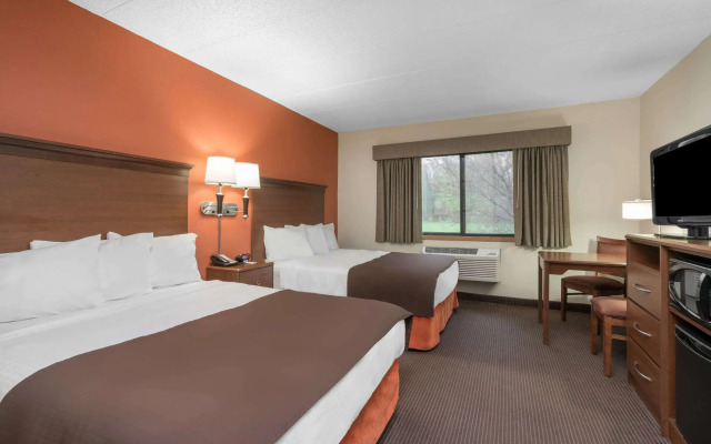 AmericInn by Wyndham Worthington