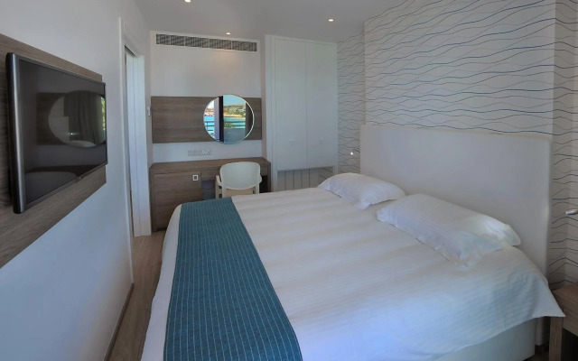 Okeanos Beach Boutique Hotel