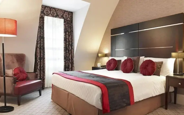 Kalash Hotel Lahore