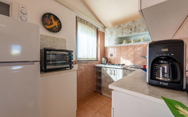 Stunning Apartment in Vir With Wifi and 2 Bedrooms