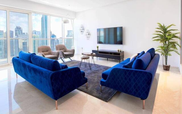 Stunning & Luxurious 4BR Penthouse in Dubai Marina