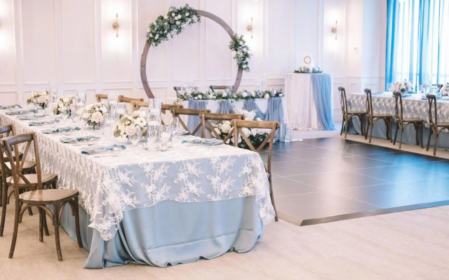 Courtyard by Marriott Calgary South