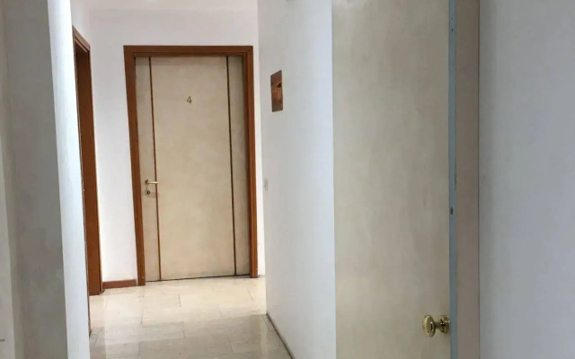 Lion University & Youth Hostel Milano