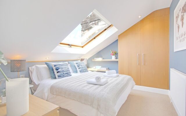 Brighton Getaways - Panoramic Penthouse