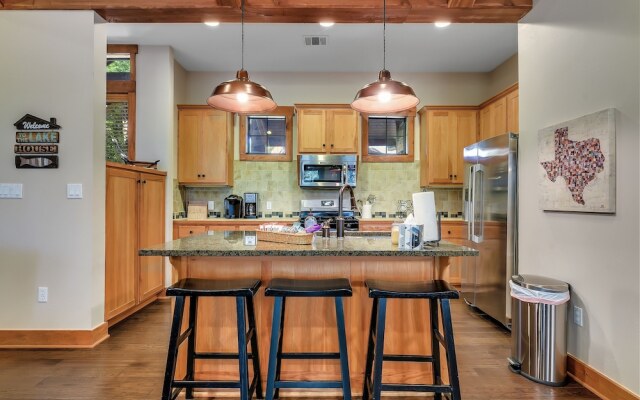 18616 Leander - 4 Br Home