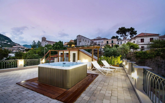 Ravello House