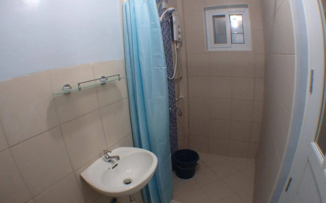 Pescadores Seaview Suites Moalboal