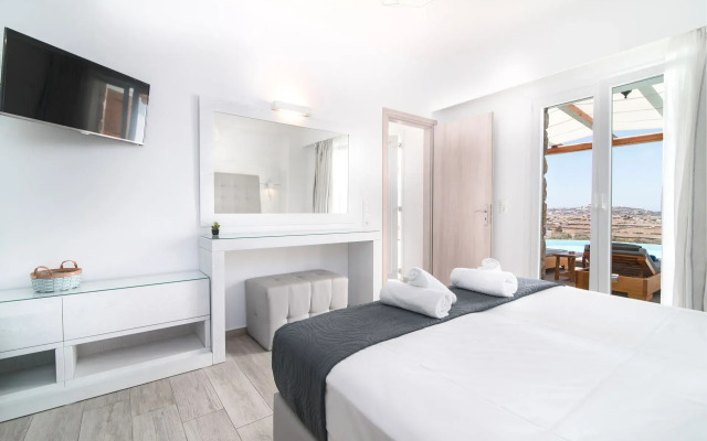 Villa Evi & Suites