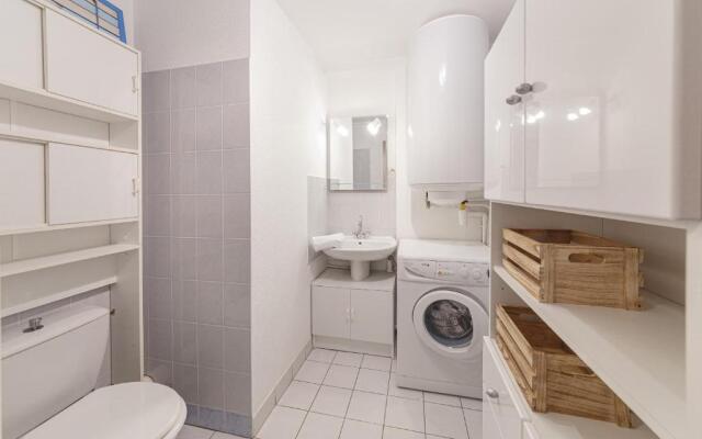 Appartement vue sur le port avec piscine commune