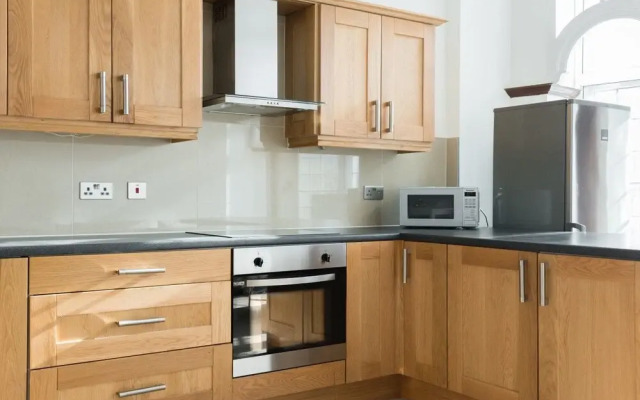 Spacious 3 bed apartment in Bristol City Centre