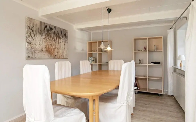 6 Person Holiday Home in Bogense
