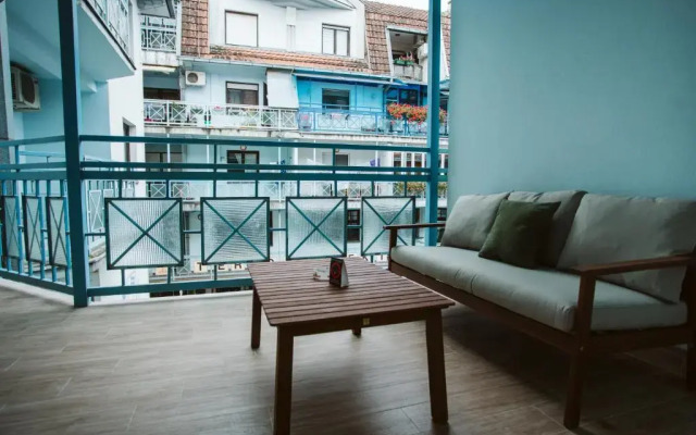 Vively Lux Apartment