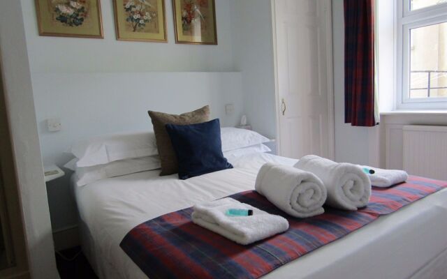 Starlings Guest House