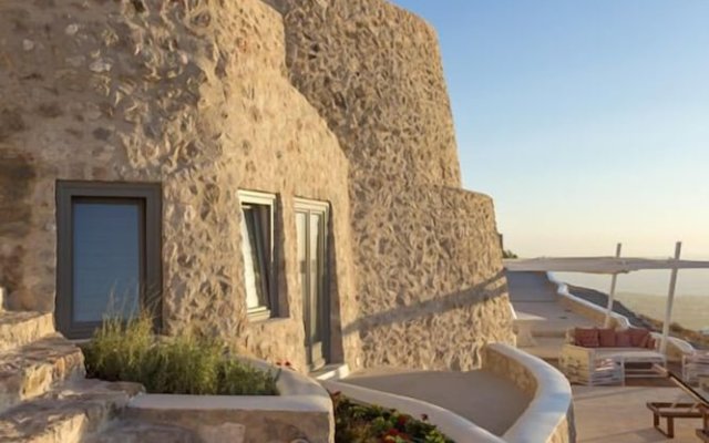 Kamini Santorini Luxury Villas