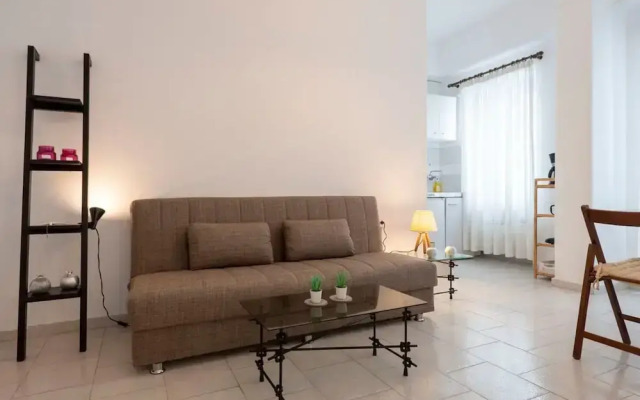 Parikia s Cute Pebble