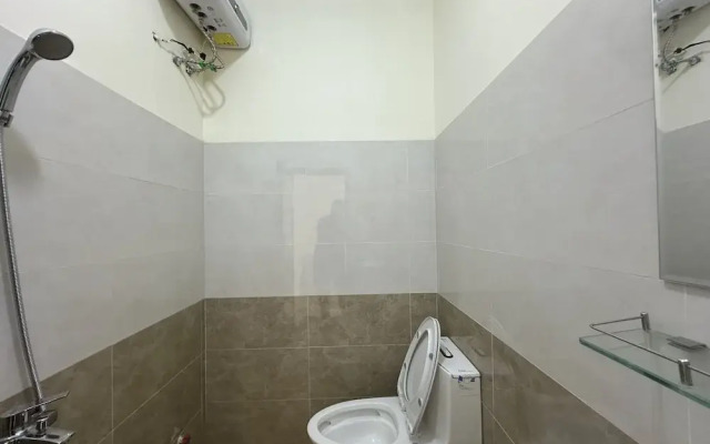 OYO 1228 Gia Hoang Homestay