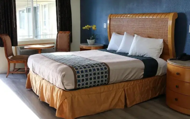 Valli Hi Motel