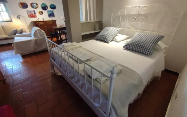 Independent apartment with a fabulous patio - Casa Penny