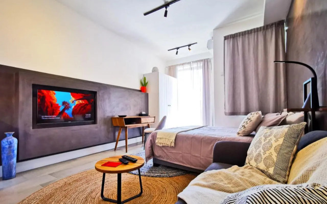 Studio 113, Ebene Square Apartments, Ebene