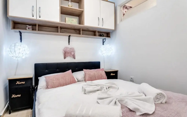 B&B Afrodita