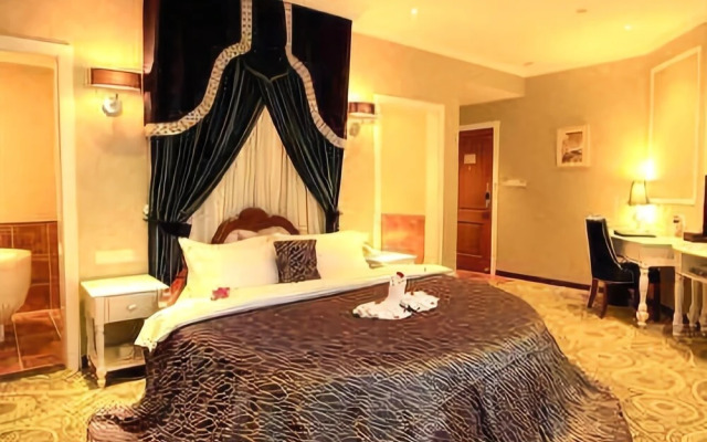 Folunsi Garden Hotel