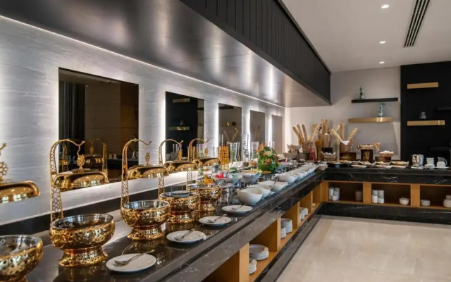 Gardino Hotel & Residence