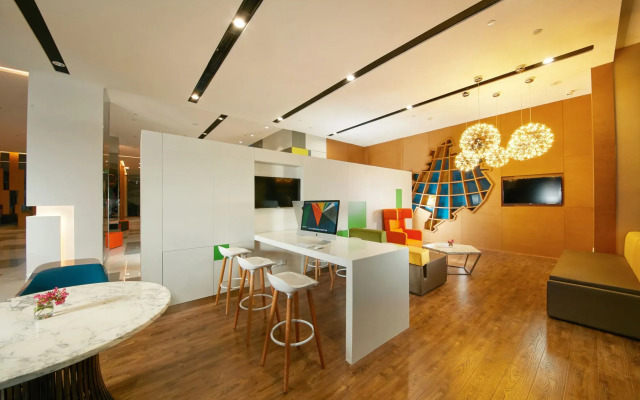 Holiday Inn Express Leshan City Square by IHG