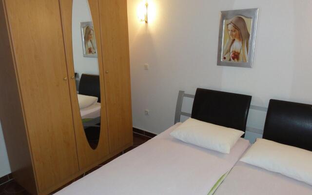 VP - A6(2+2) in Stanici