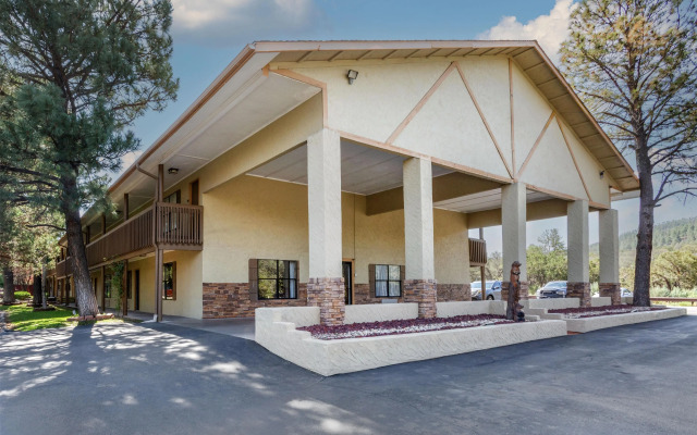 Best Western Pine Springs Inn
