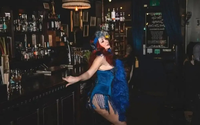 Gin Lounge Rooms