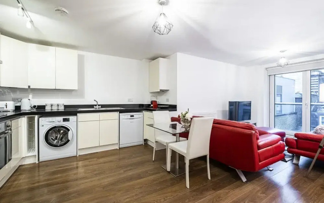 Leonard Street Apartment