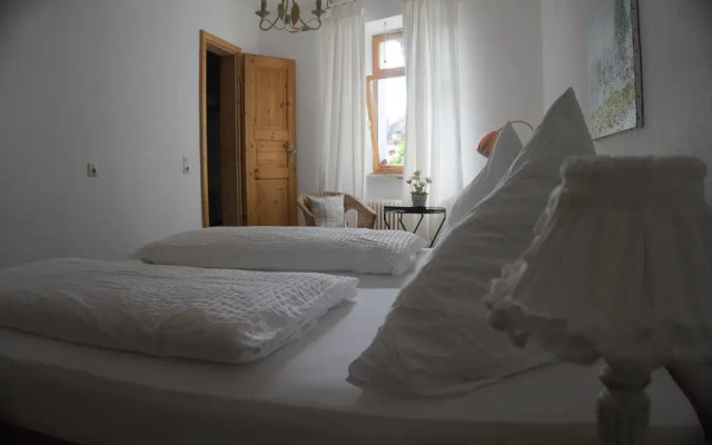 Hotel garni Altes Winzerhaus Moselschänke