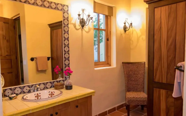 Casa Linda 2 BR by Casago