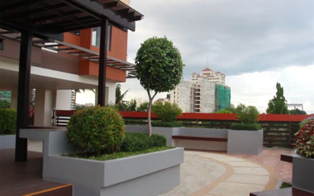 Mabolo Garden Flat 1014