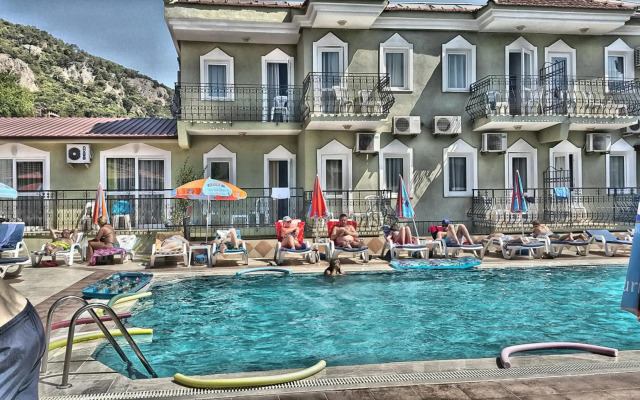 Taner Otel