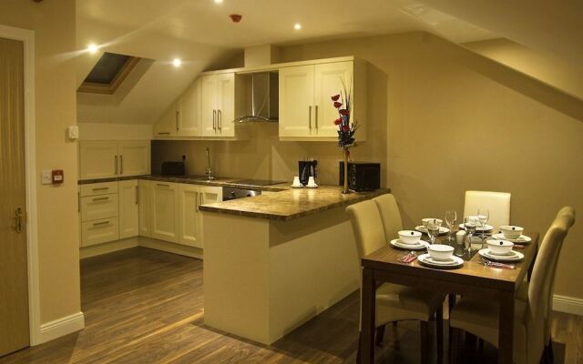 Hillview House