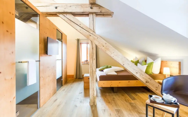 The Alpina Mountain Resort