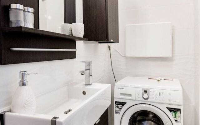 Kazinczy 12 Apartment