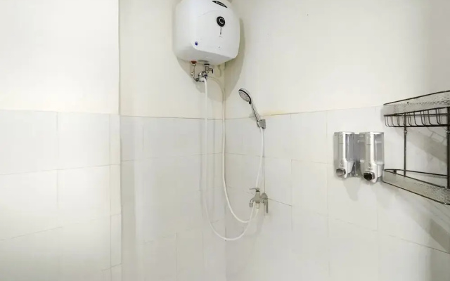 Good View 2Br Apartment At Gateway Ahmad Yani Cicadas
