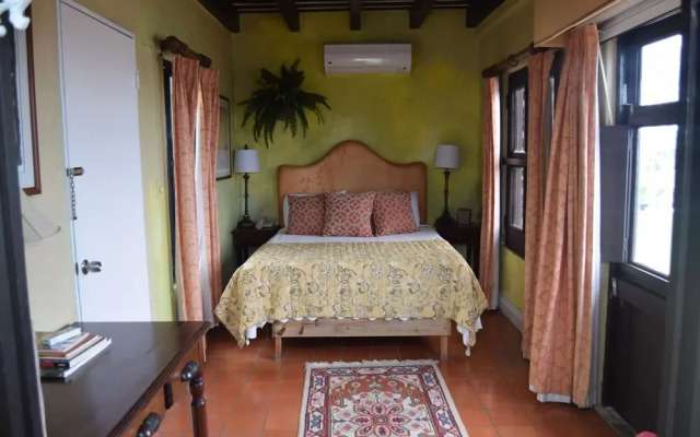 The Gallery Inn