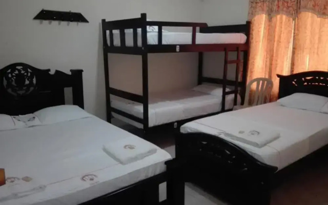 Hostal Casa Mebi