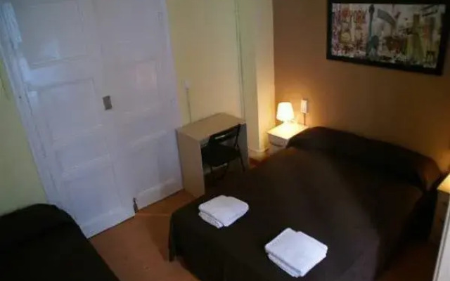 Hostal Albi