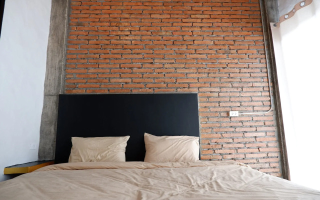 Black Elephant Boutique