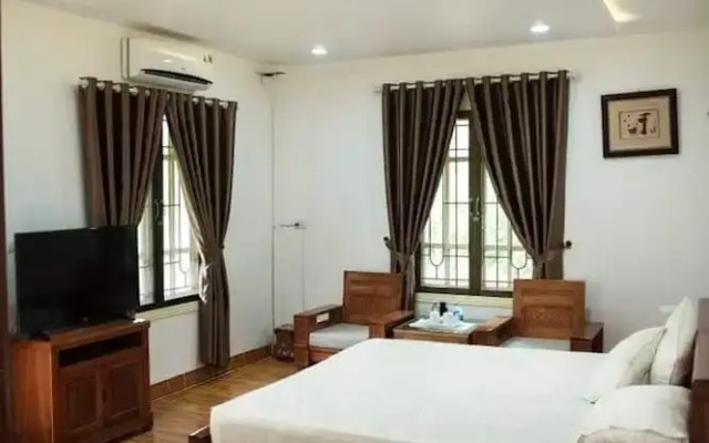 Mit Hilltop Villa