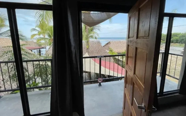 San Carlos Surf Resort & Eco Lodge