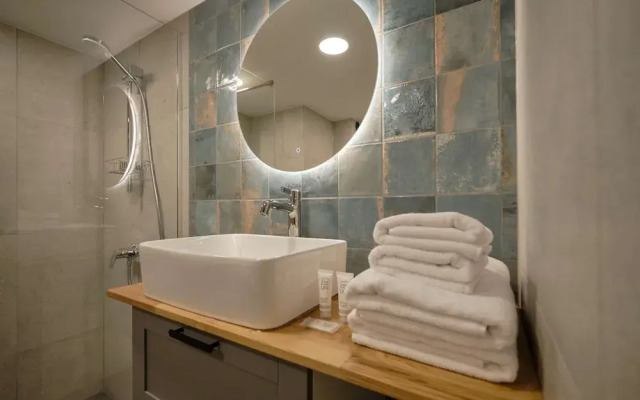 Queen Barbora Central Lofts