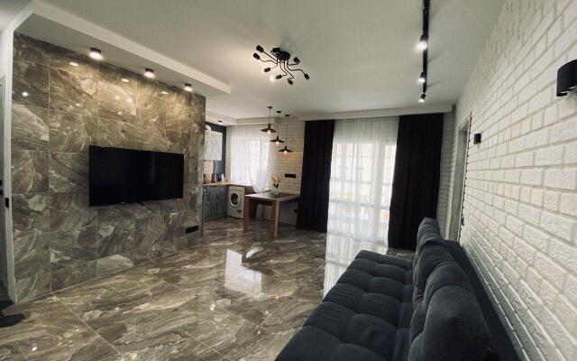 Ya doma on Kommunarov Street 5