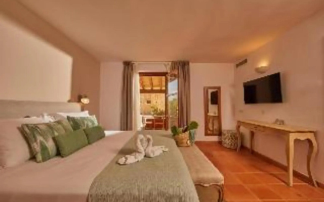 Hotel Rural Es Riquers